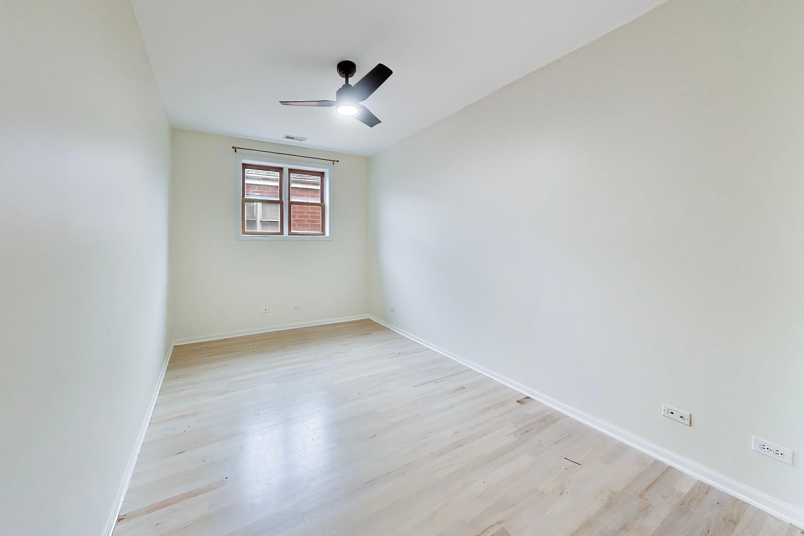 519 S Maplewood Avenue Unit: 4N