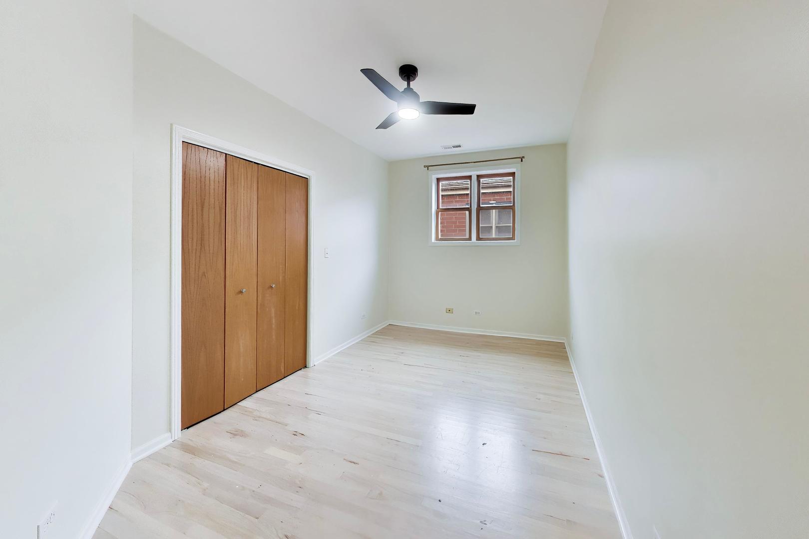 519 S Maplewood Avenue Unit: 4N