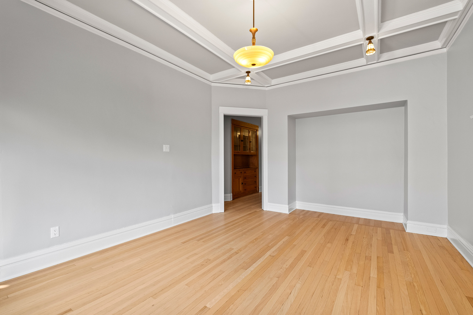 1335 W Thorndale Avenue Unit: 1