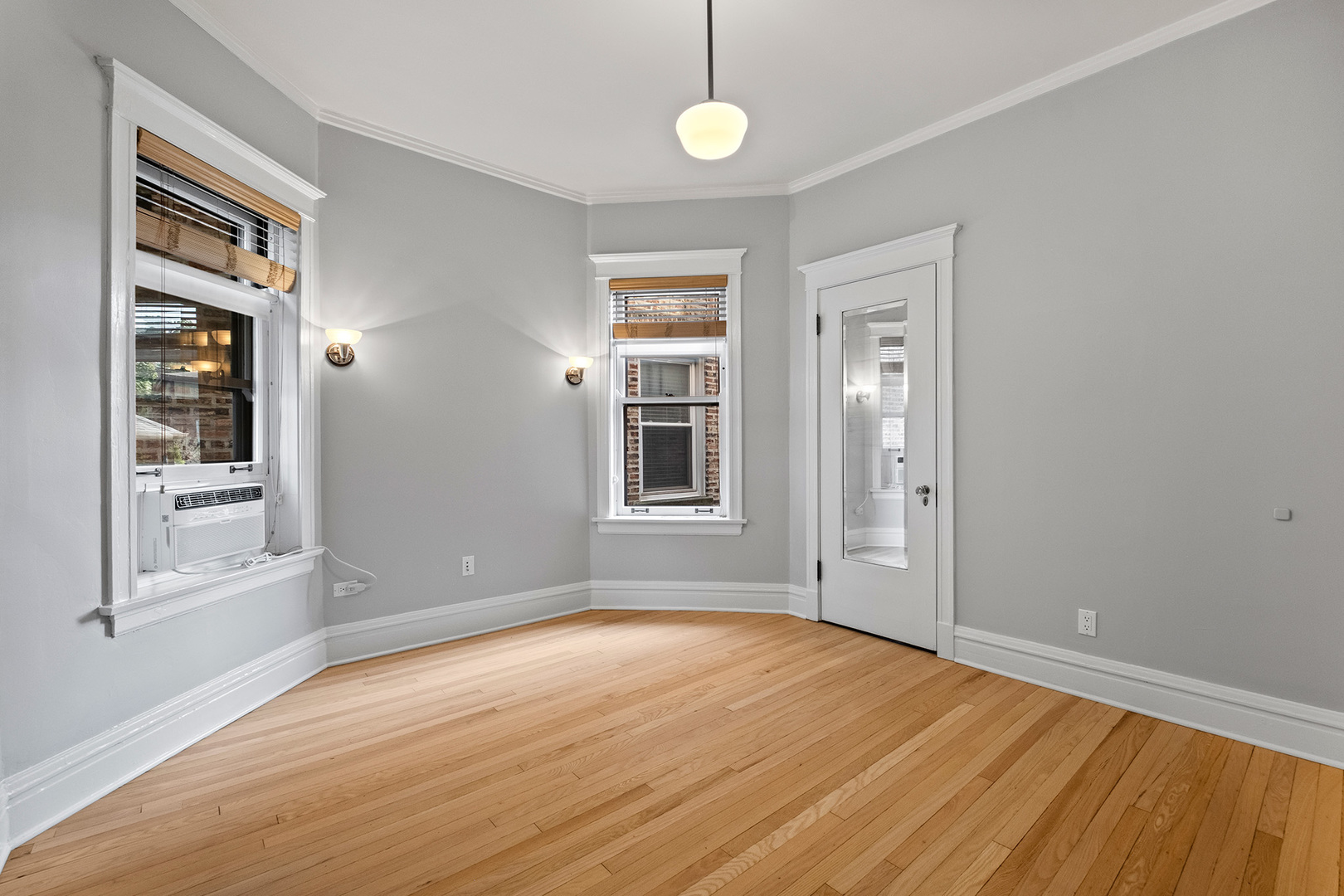 1335 W Thorndale Avenue Unit: 1