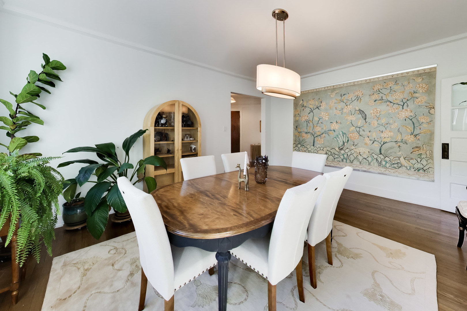 5853 N GLENWOOD Avenue Unit: 2S