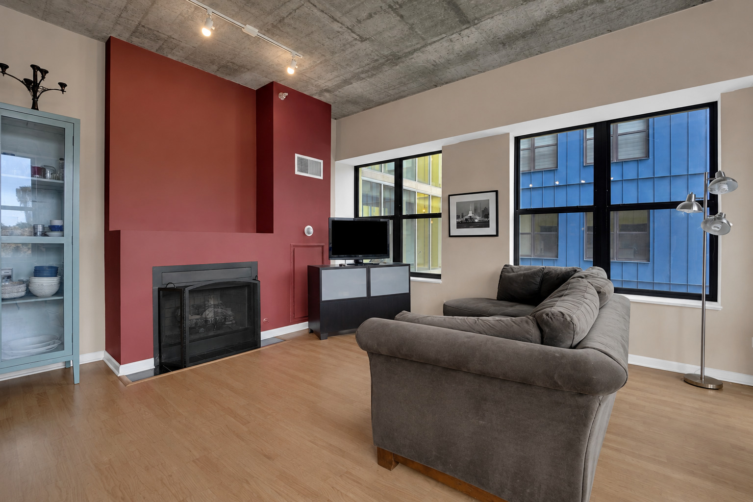 1122 W Catalpa Avenue Unit: 606