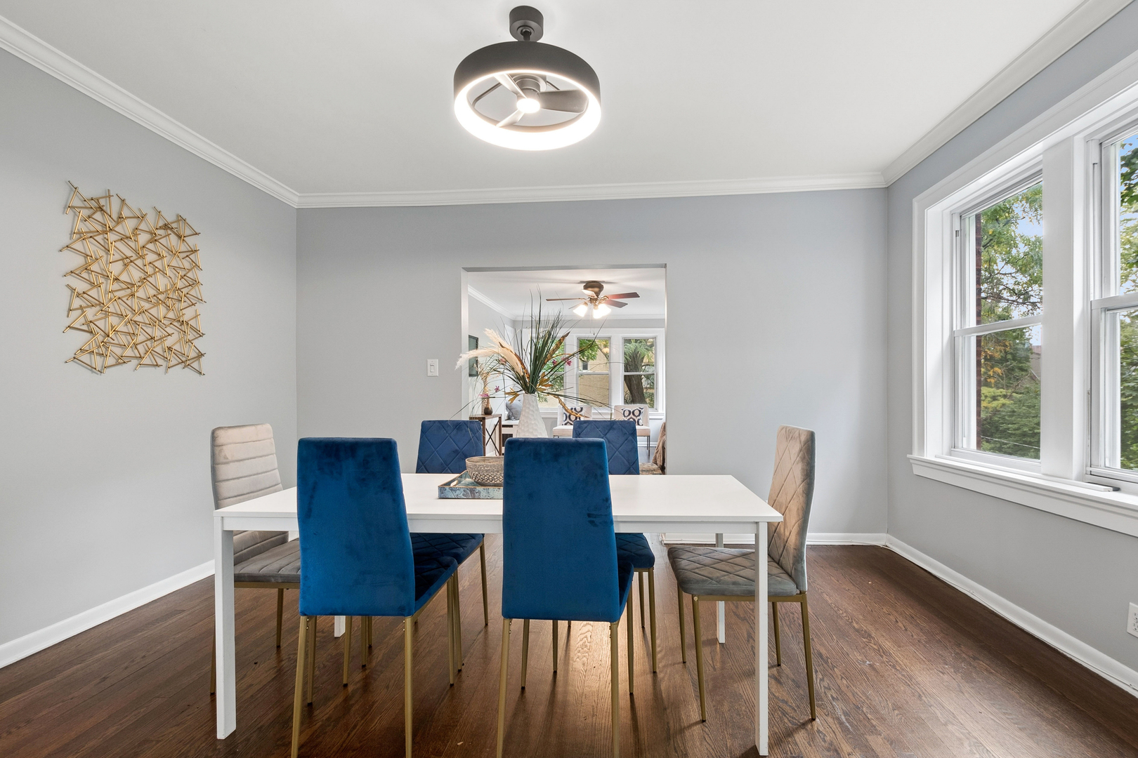 3701 W Cullom Avenue Unit: 2B