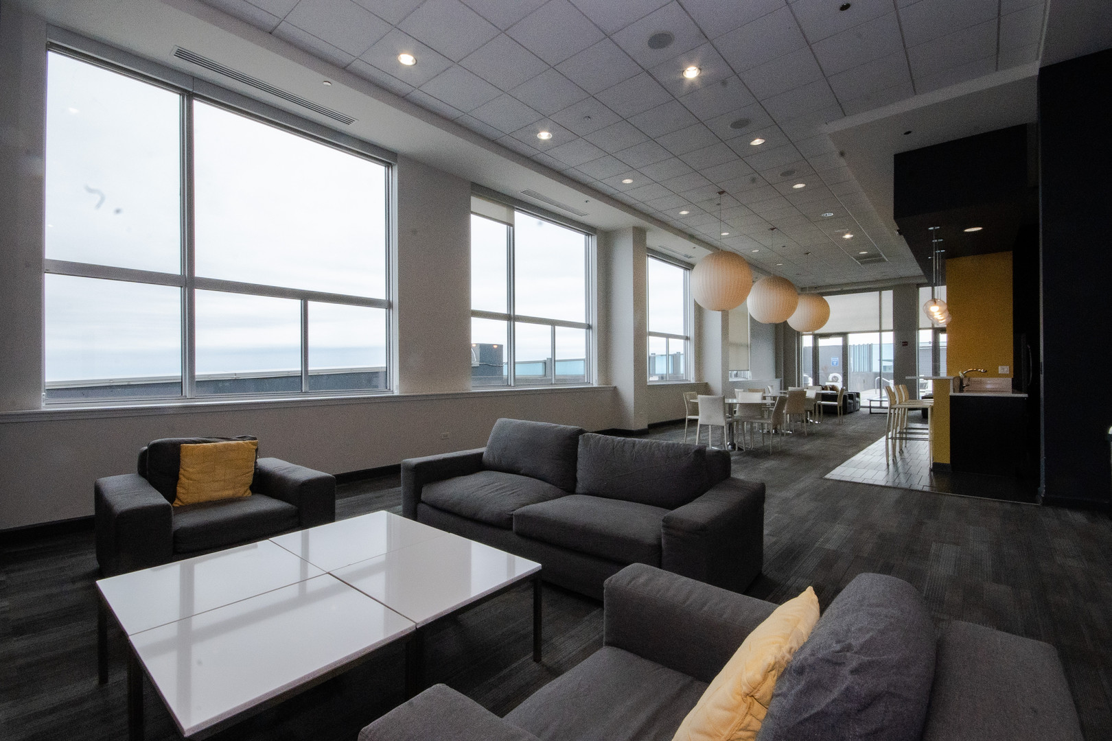 1901 S Calumet Avenue Unit: 2505