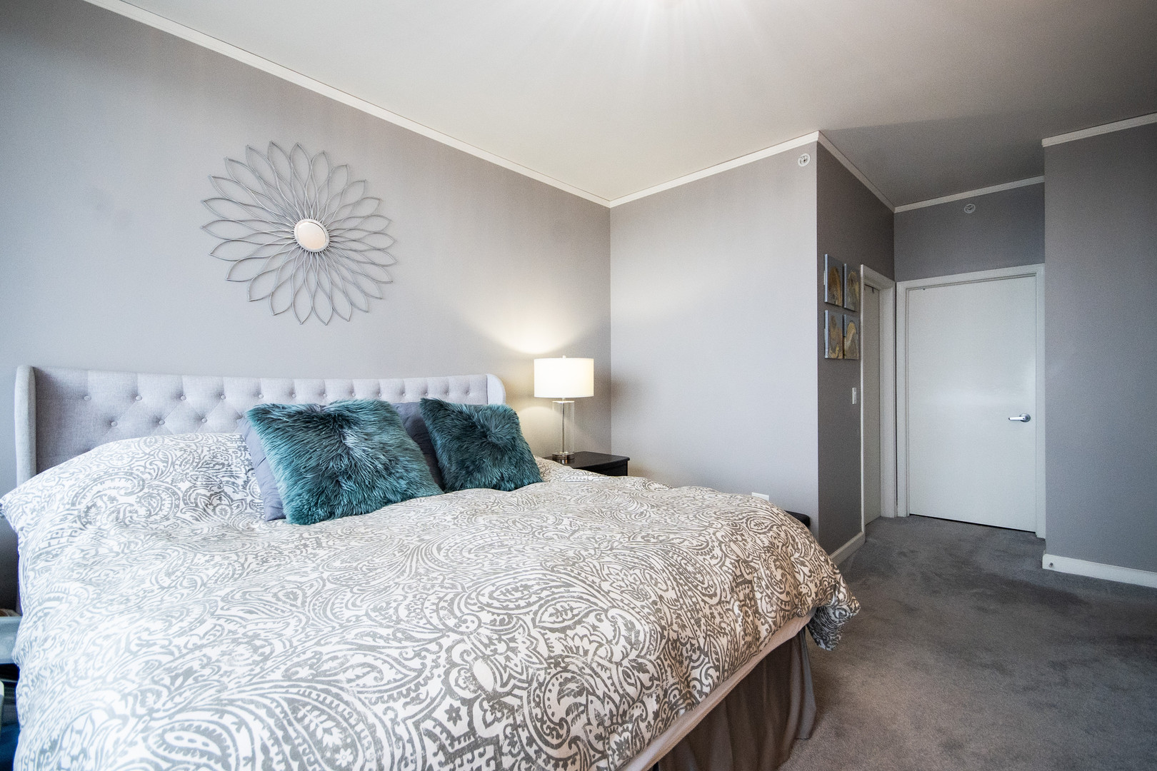 1901 S Calumet Avenue Unit: 2505
