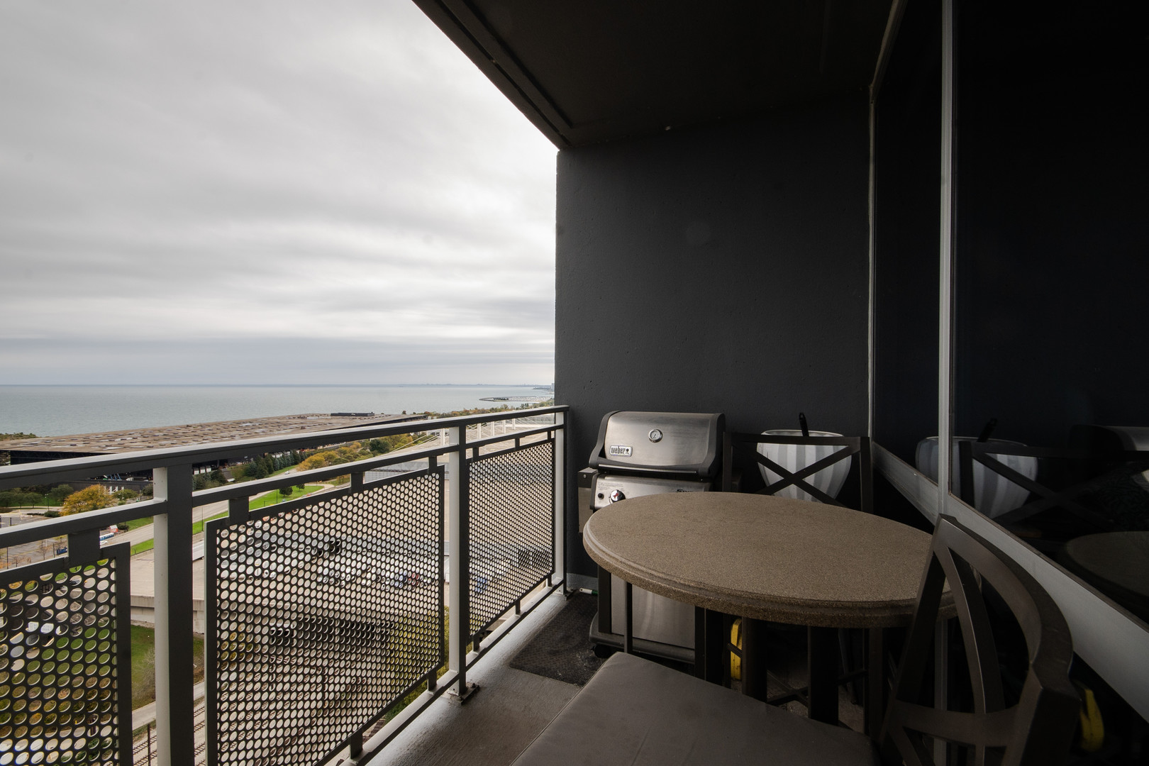 1901 S Calumet Avenue Unit: 2505