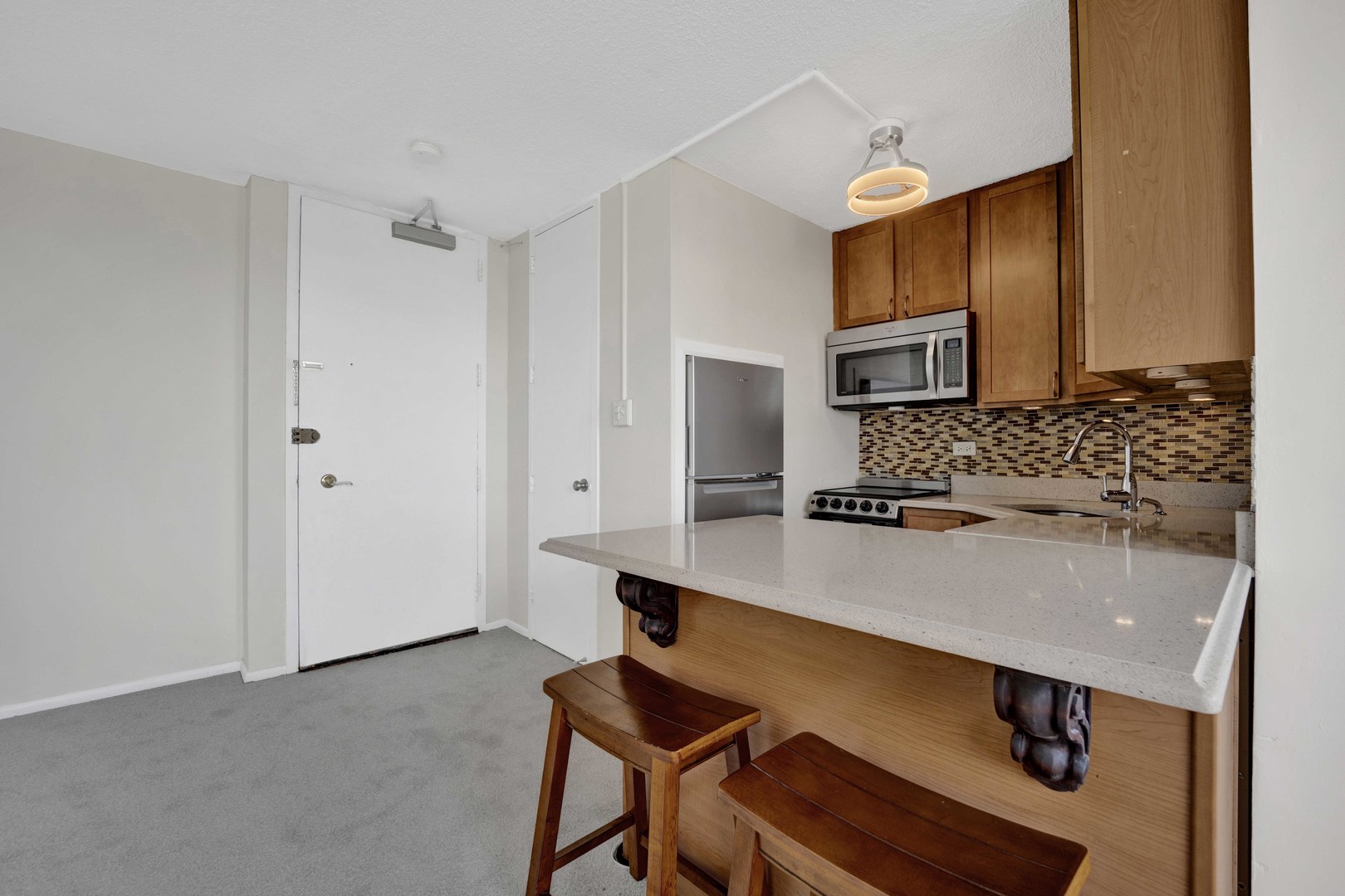 3110 N Sheridan Road Unit: 1607