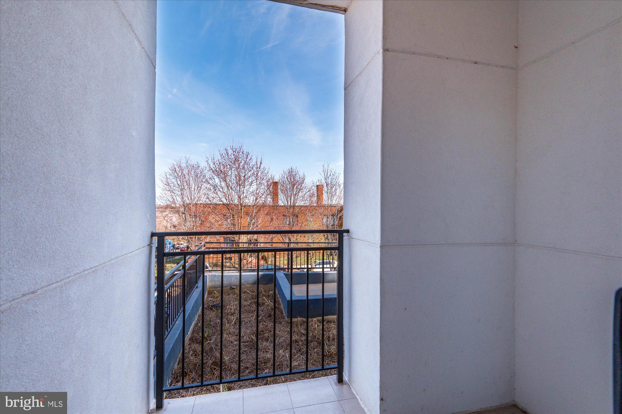 1940 3rd STREET NE Unit: 2