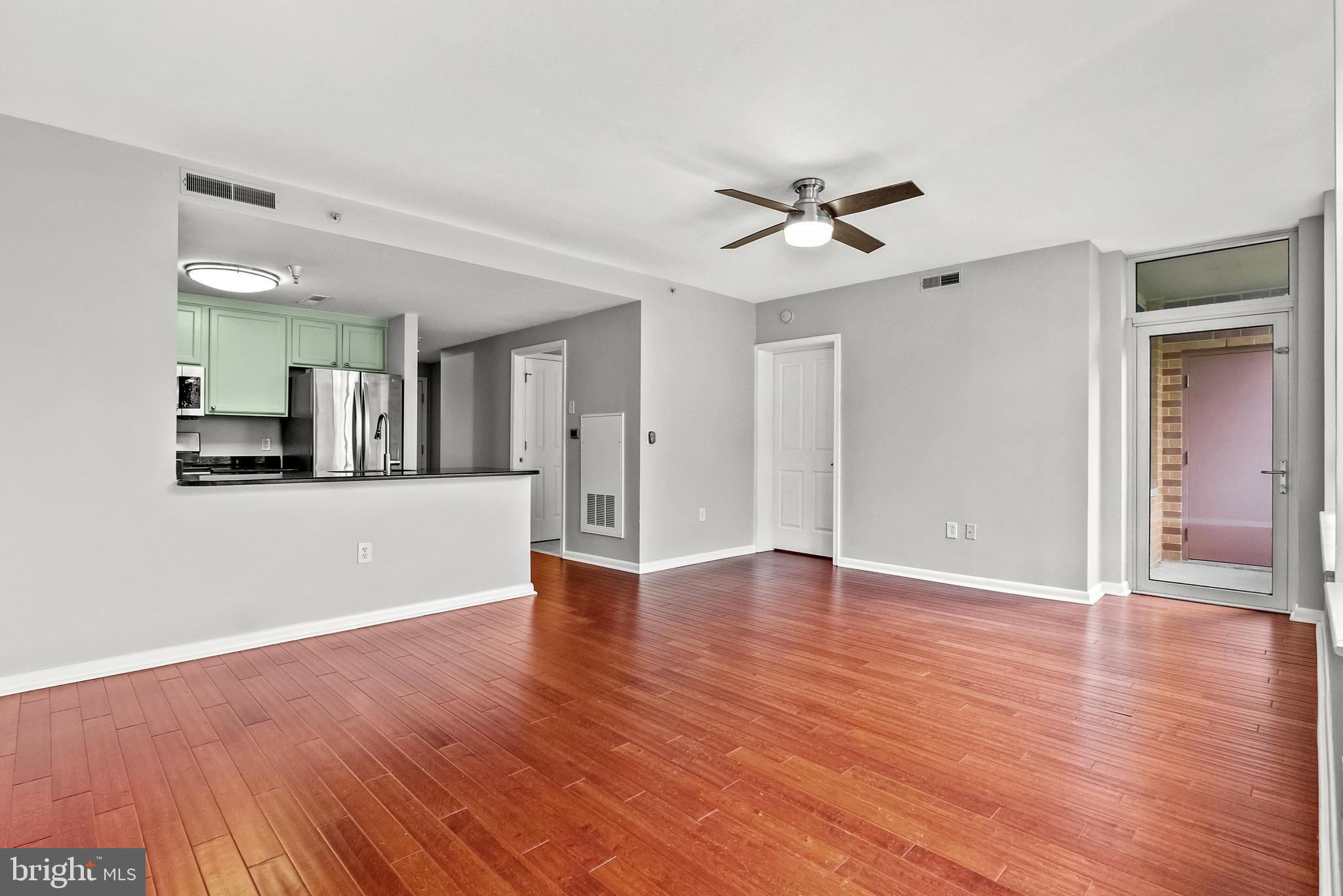 355 I Street SW Unit: 304