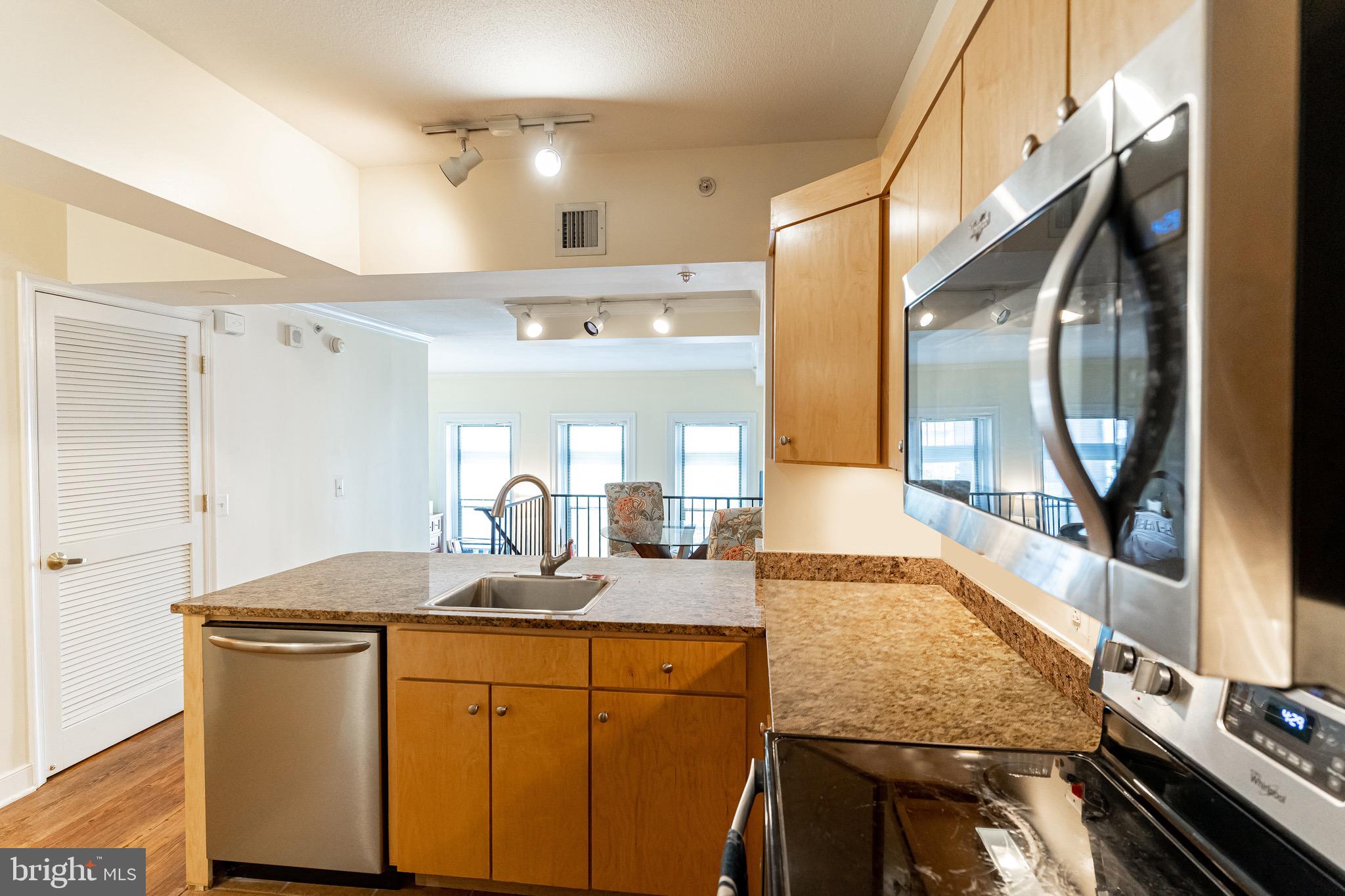 616 E Street NW Unit: 418