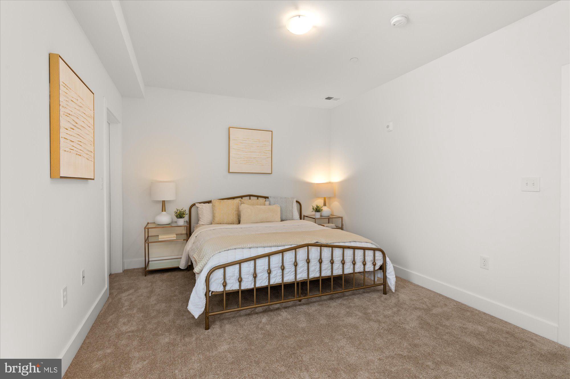 1940 3rd STREET NE Unit: 12
