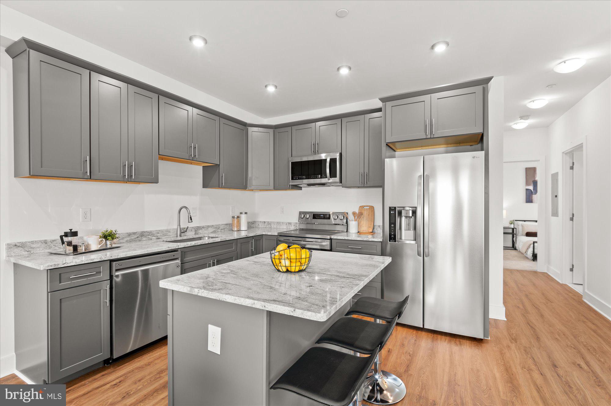 1940 3rd STREET NE Unit: 12