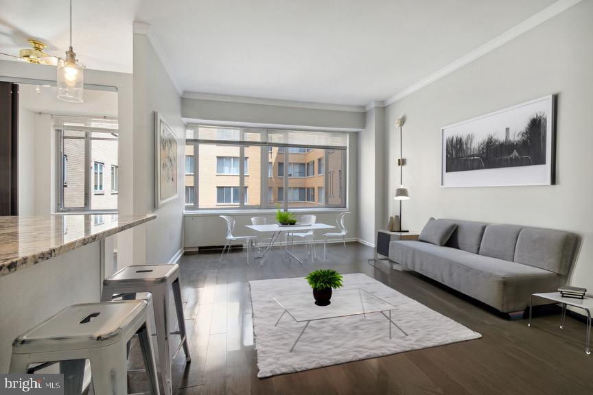 1711 Massachusetts Avenue NW Unit: 323