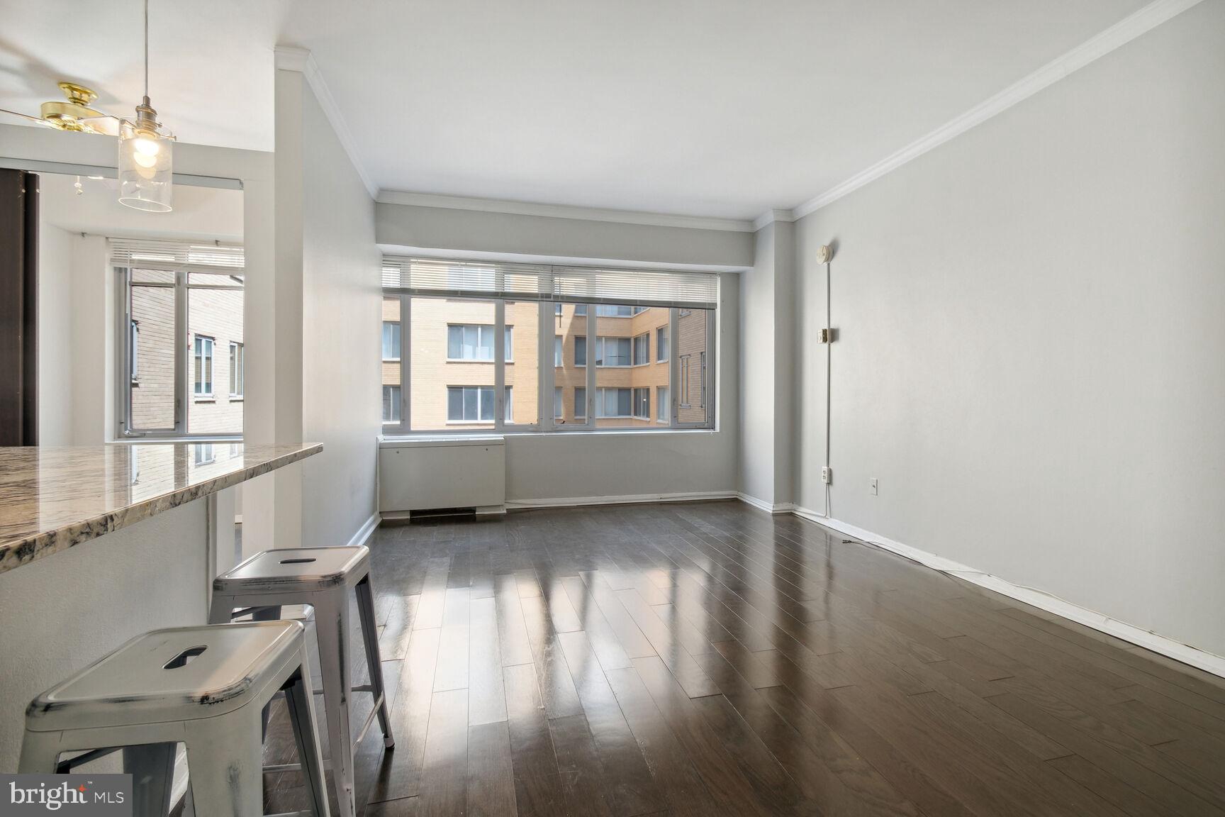 1711 Massachusetts Avenue NW Unit: 323