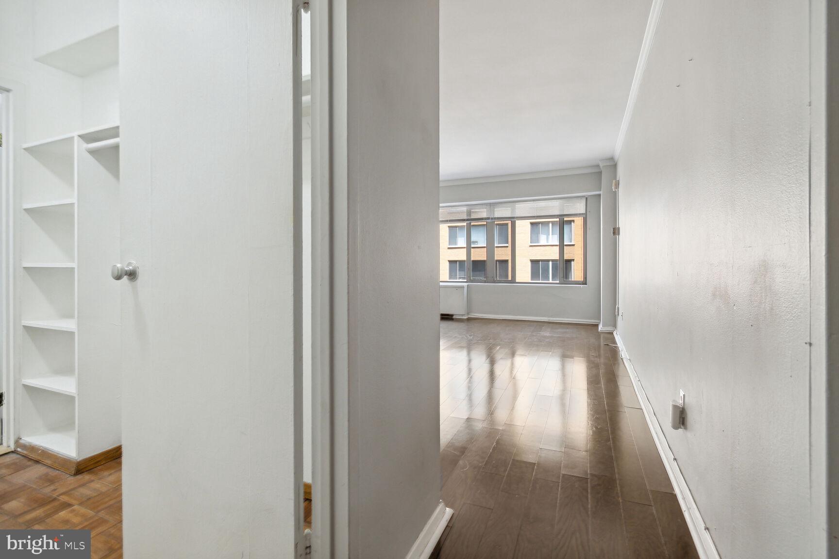 1711 Massachusetts Avenue NW Unit: 323