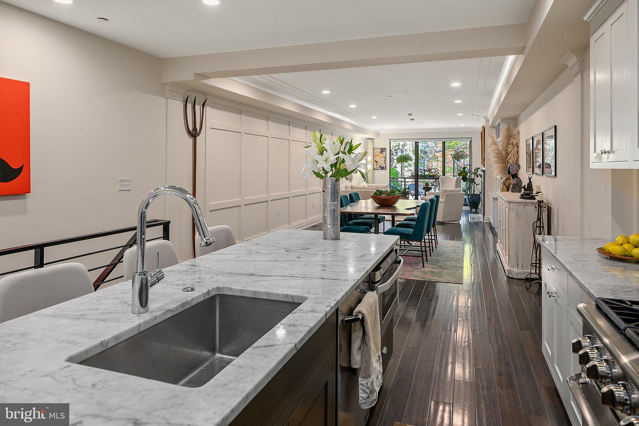 1343 Kenyon STREET NW Unit: 1