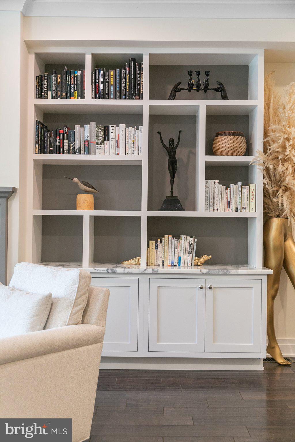 1343 Kenyon STREET NW Unit: 1