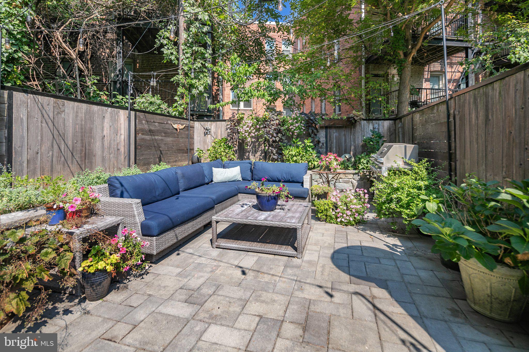 1343 Kenyon STREET NW Unit: 1