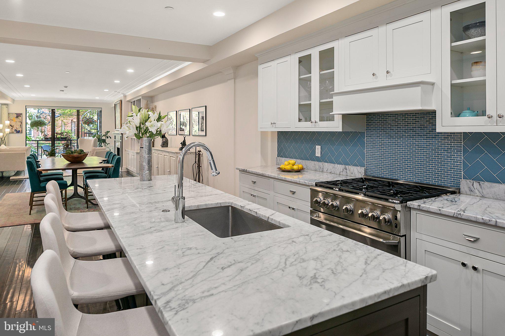 1343 Kenyon STREET NW Unit: 1