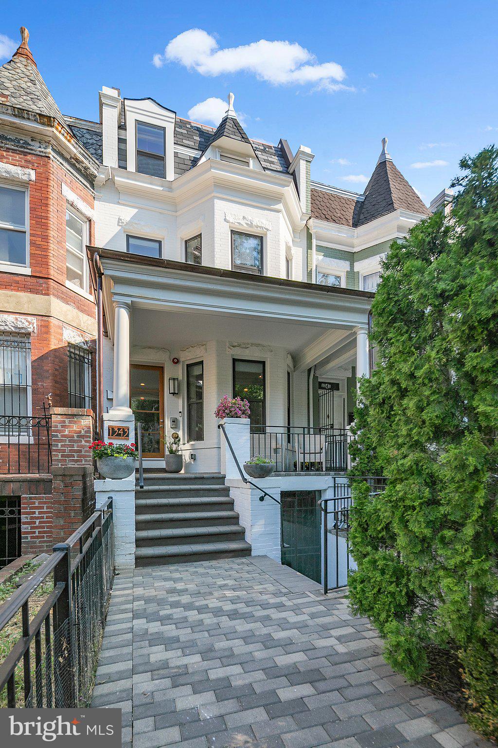 1343 Kenyon STREET NW Unit: 1