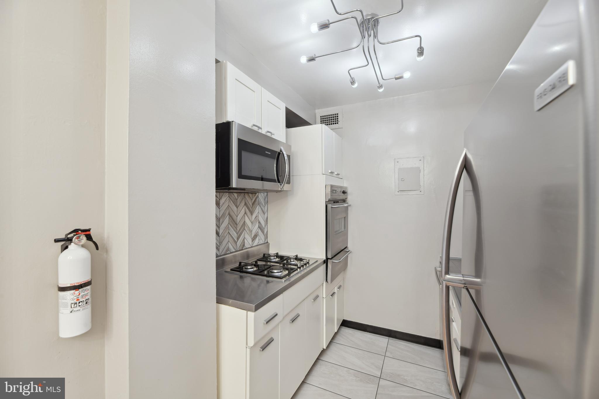 2475 Virginia AVENUE NW Unit: 211