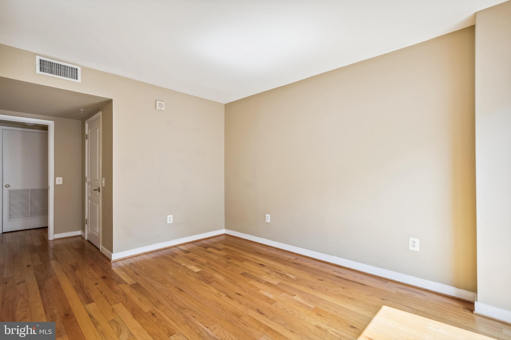 631 D St NW #931