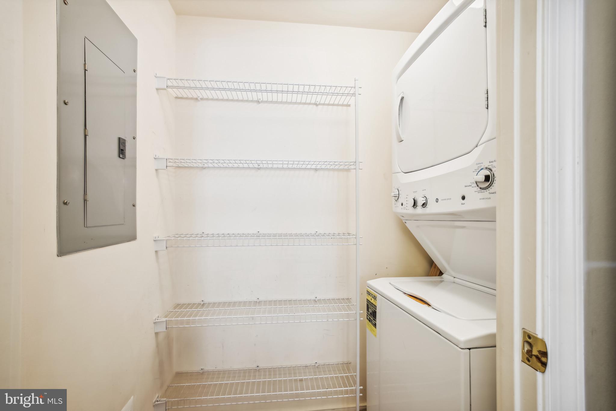 631 D St NW #931