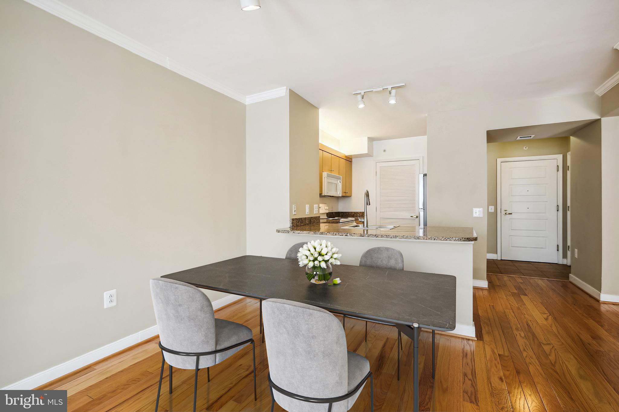 631 D St NW #931