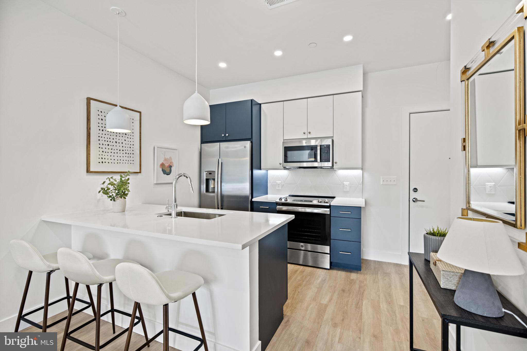 2310 4th STREET NE Unit: 27
