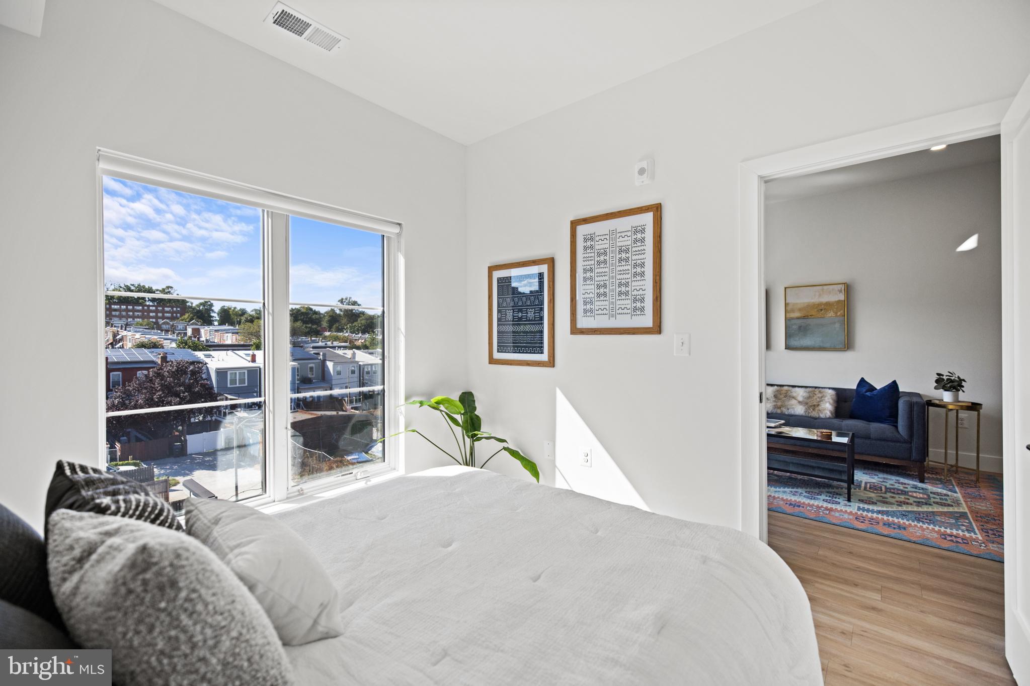 2310 4th STREET NE Unit: 27