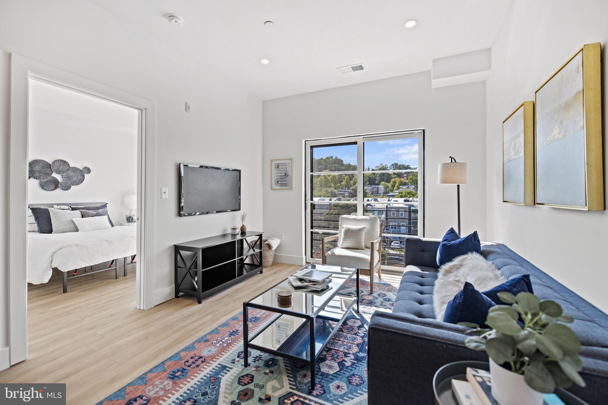 2310 4th STREET NE Unit: 27