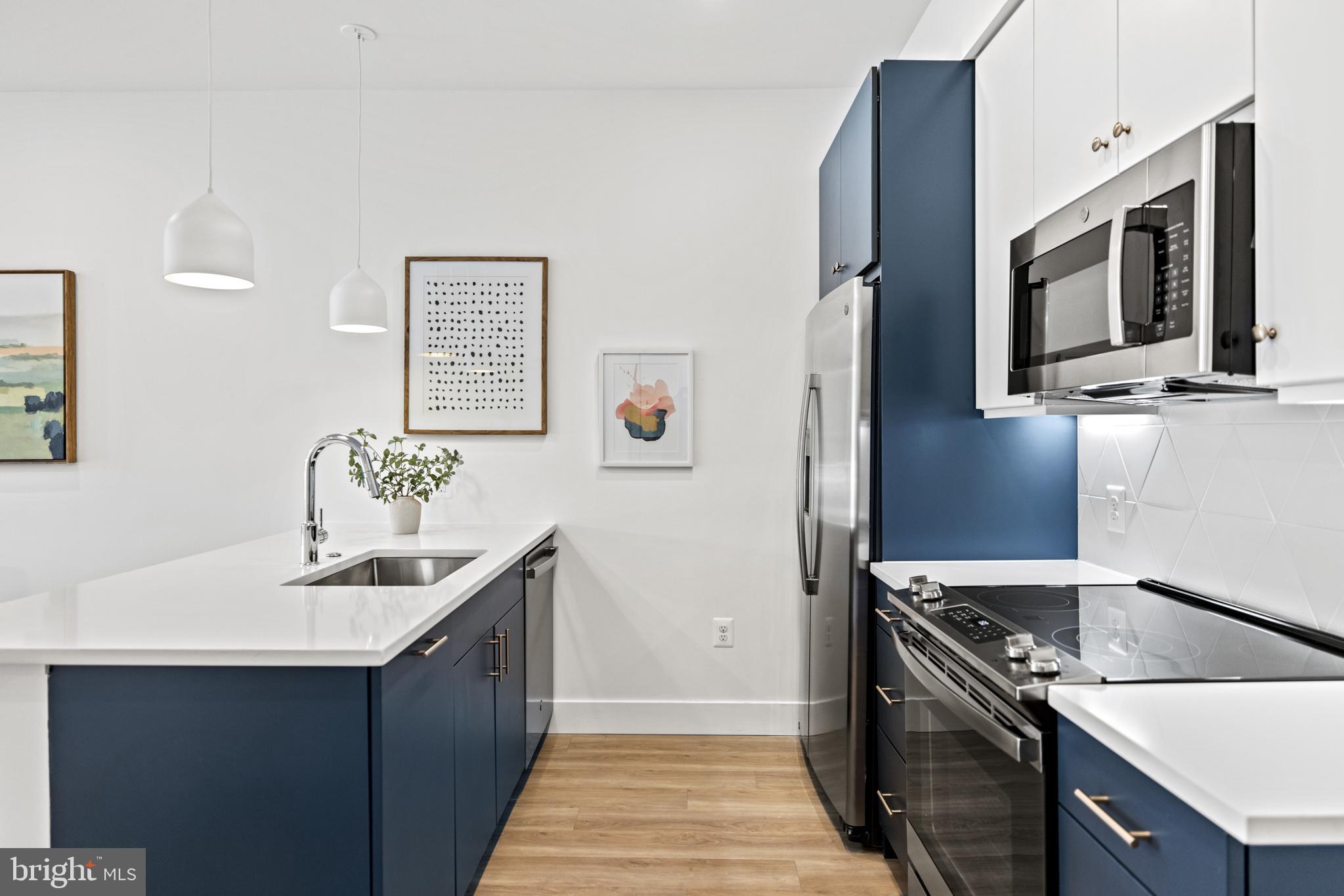 2310 4th STREET NE Unit: 27