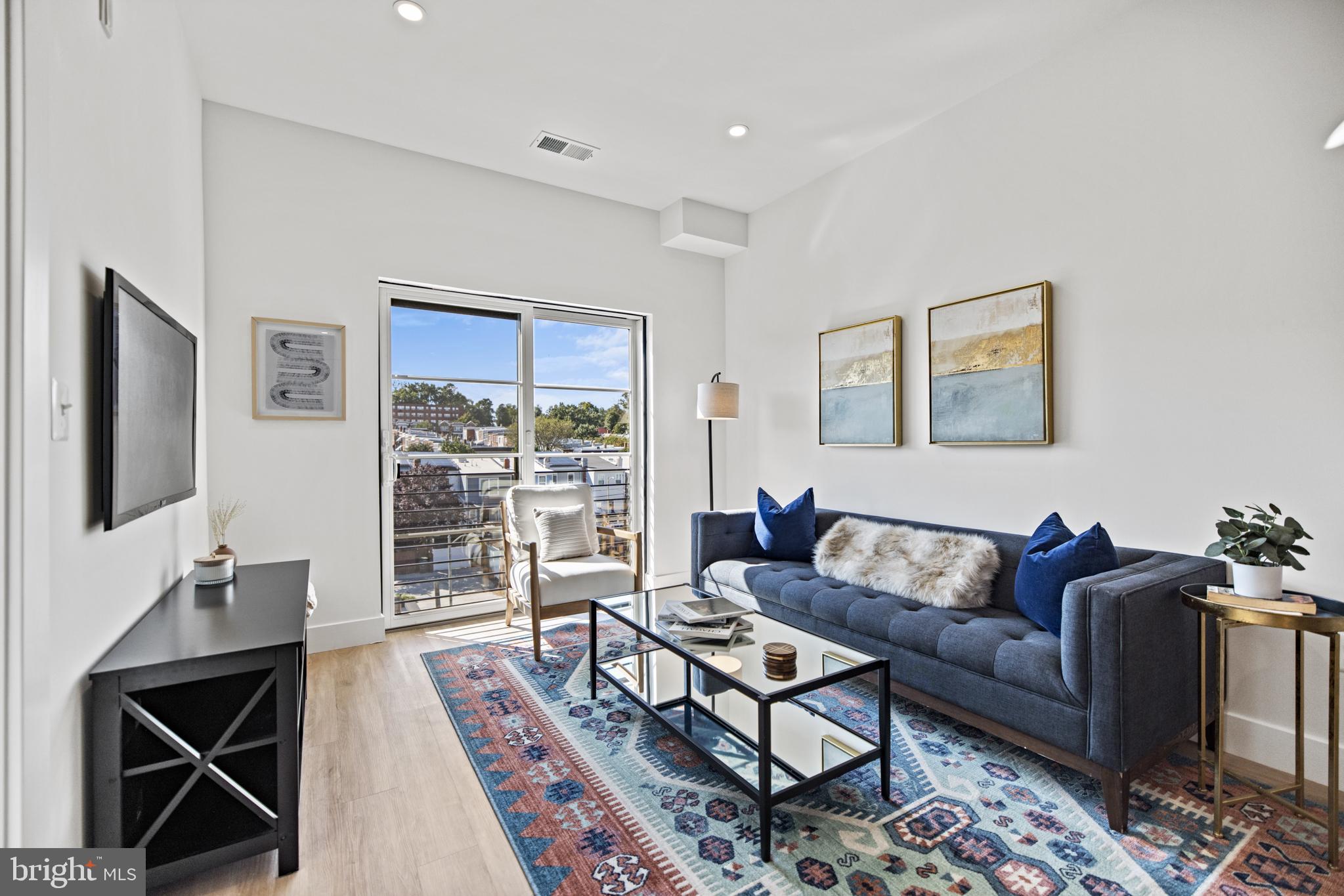 2310 4th STREET NE Unit: 27