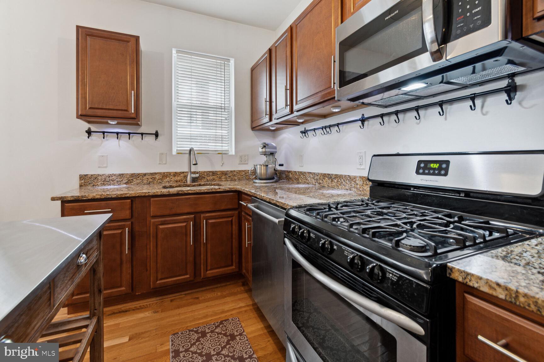 2 17th Street SE Unit: 104