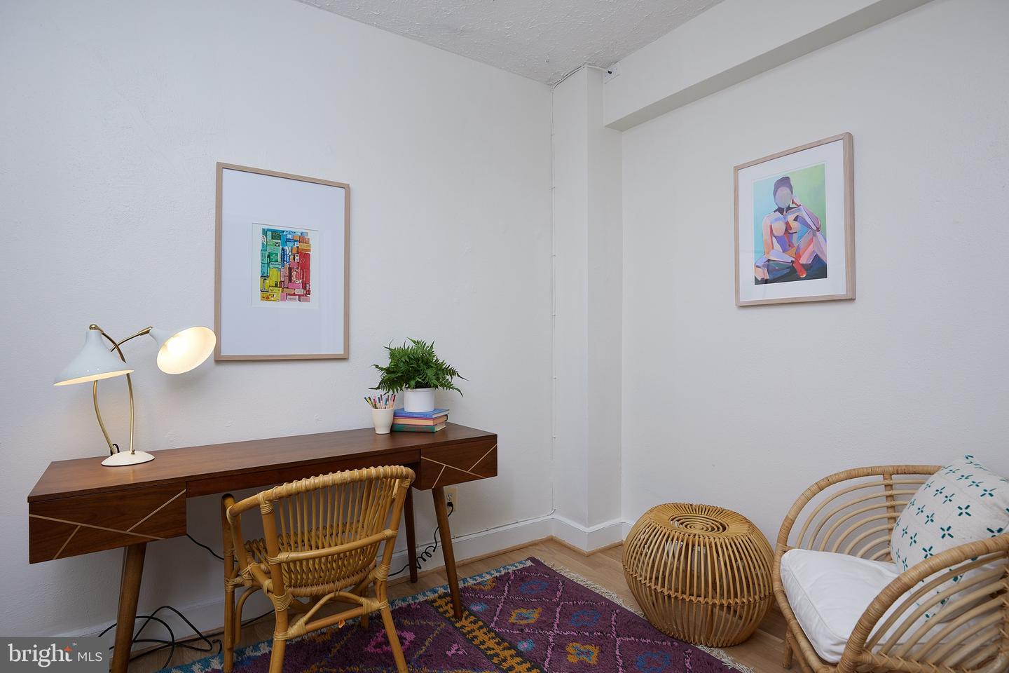 3901 Cathedral Ave NW #117