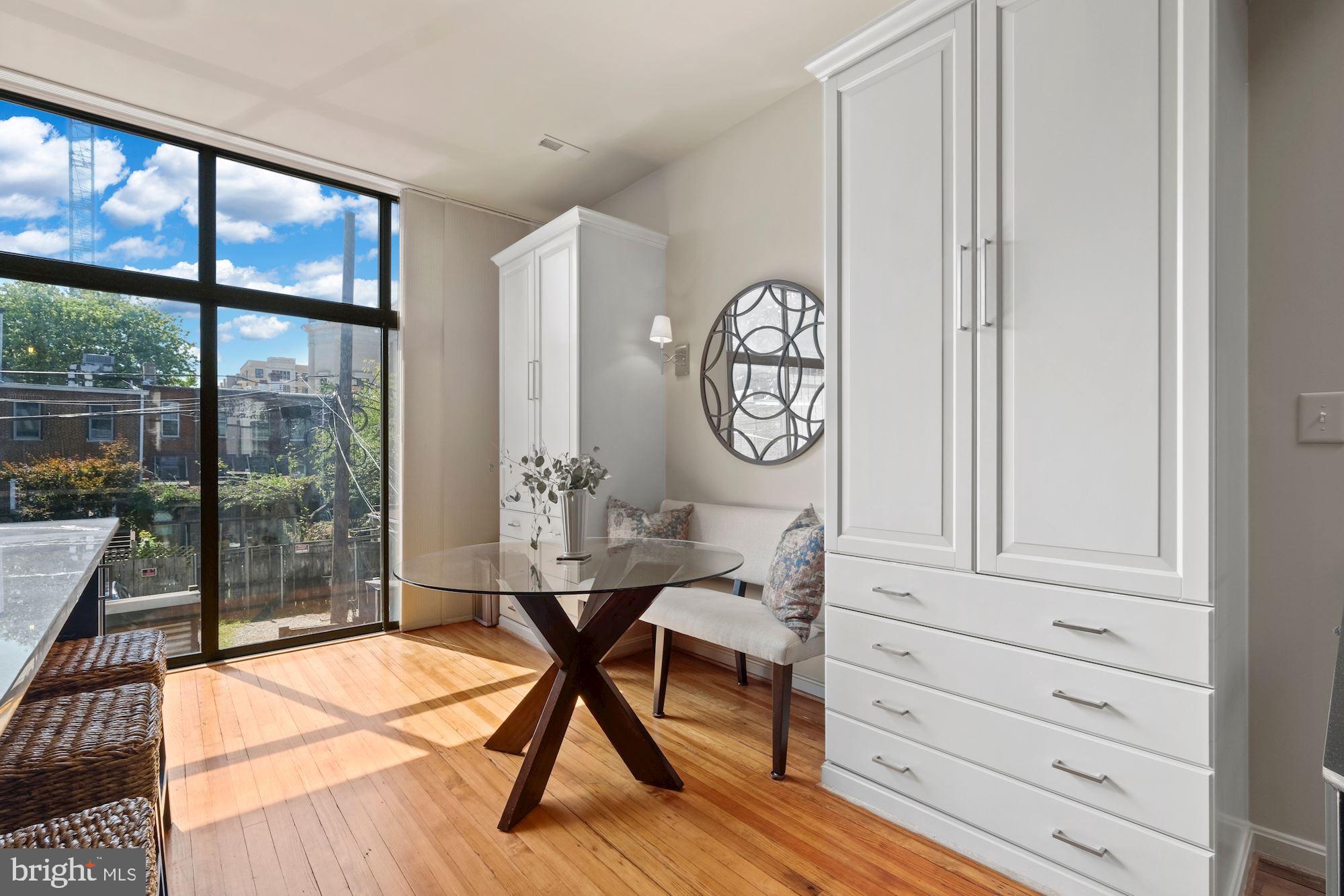 1518 Swann Street NW Unit: 3