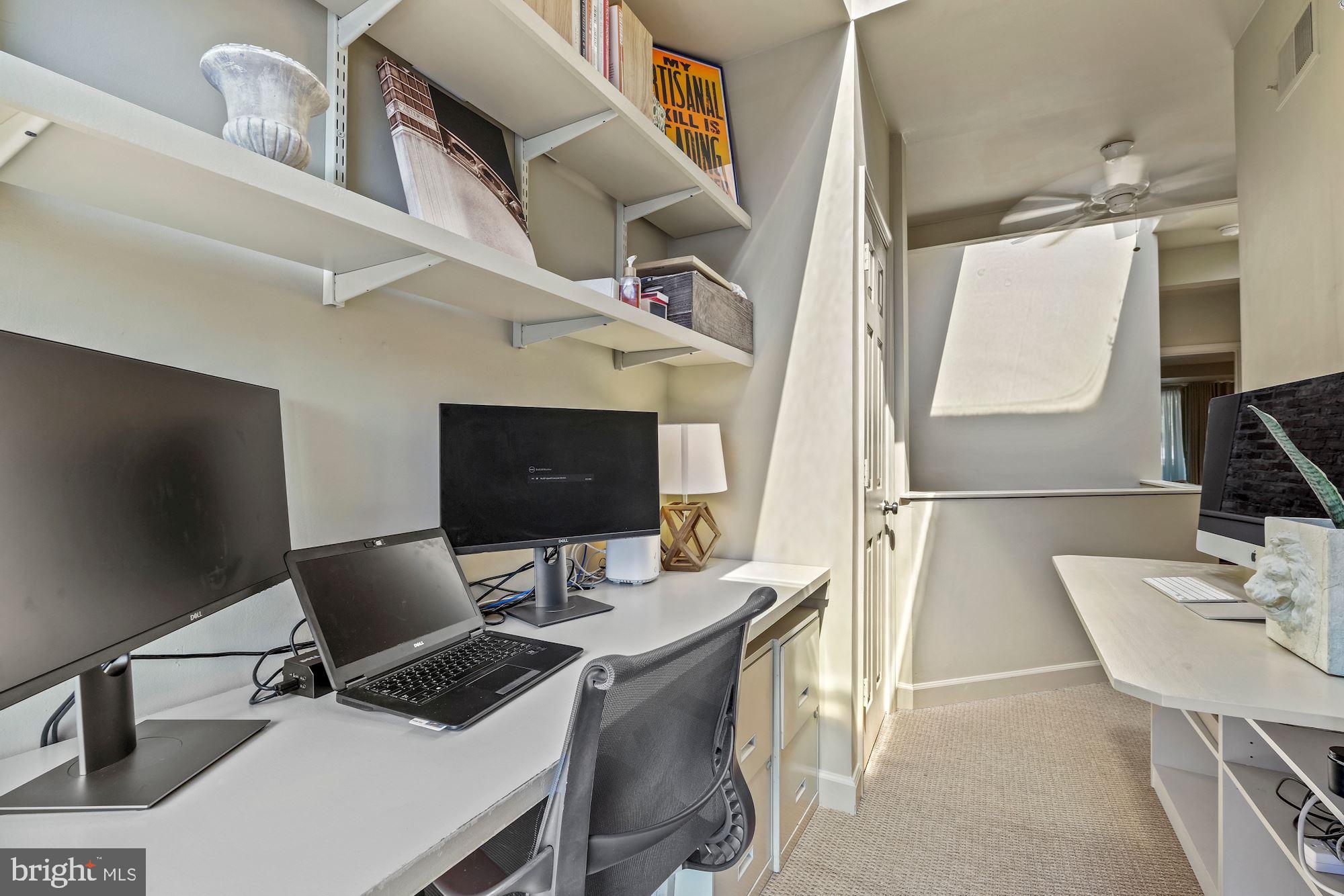 1518 Swann Street NW Unit: 3