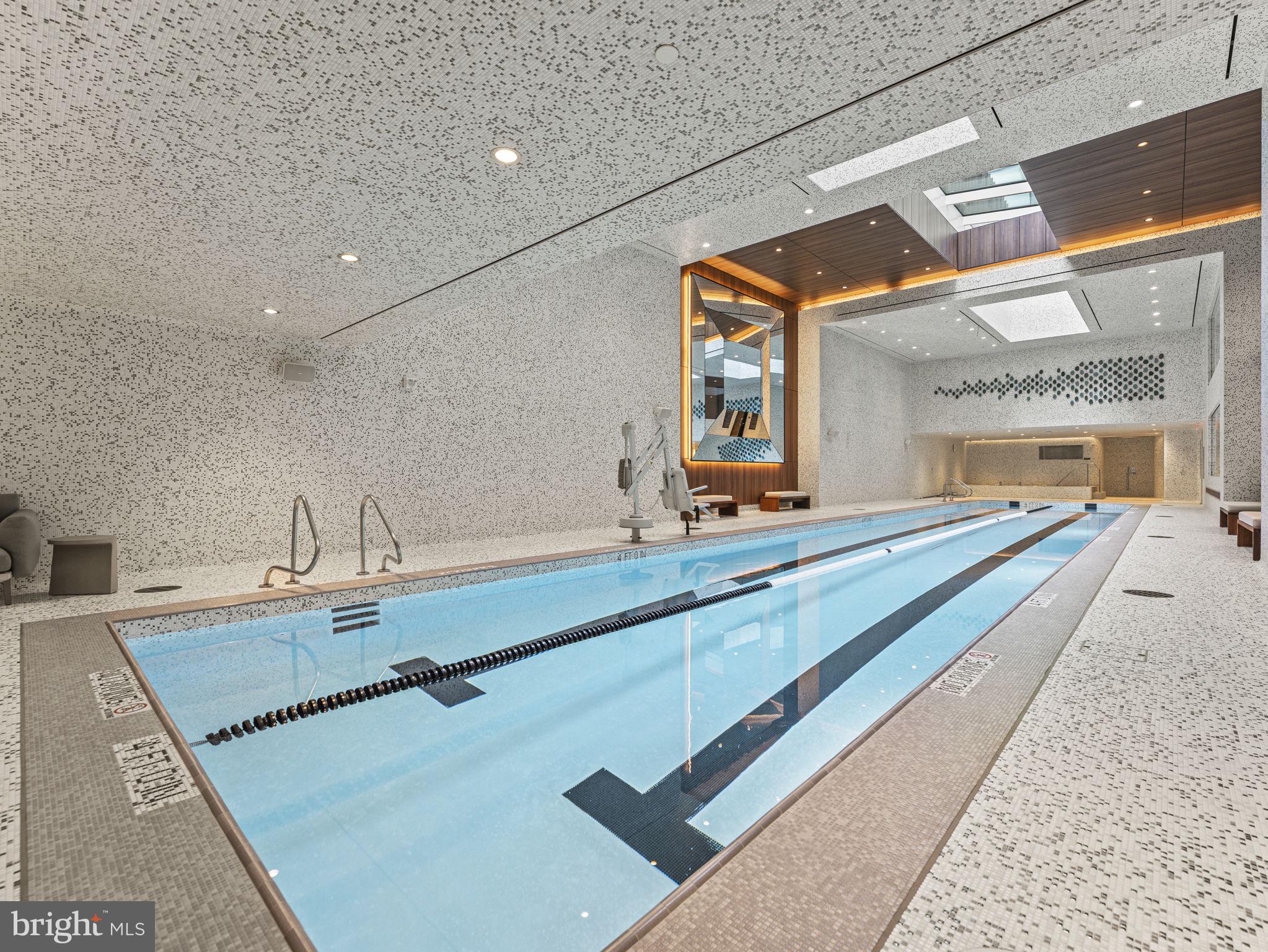 601 Wharf Street SW Unit: 211