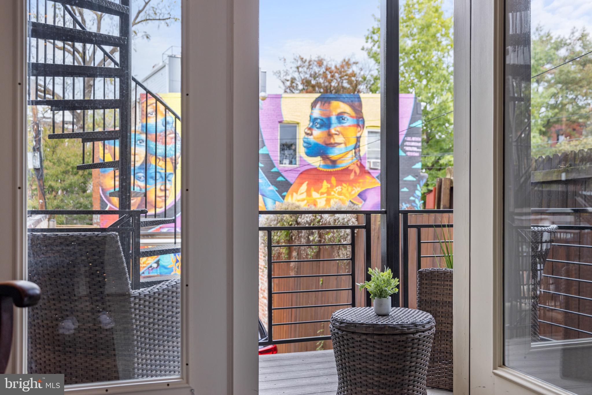 1107 Kenyon STREET NW Unit: 1