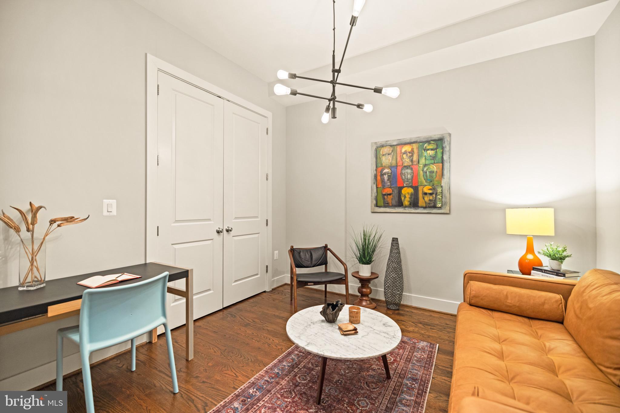 1107 Kenyon STREET NW Unit: 1