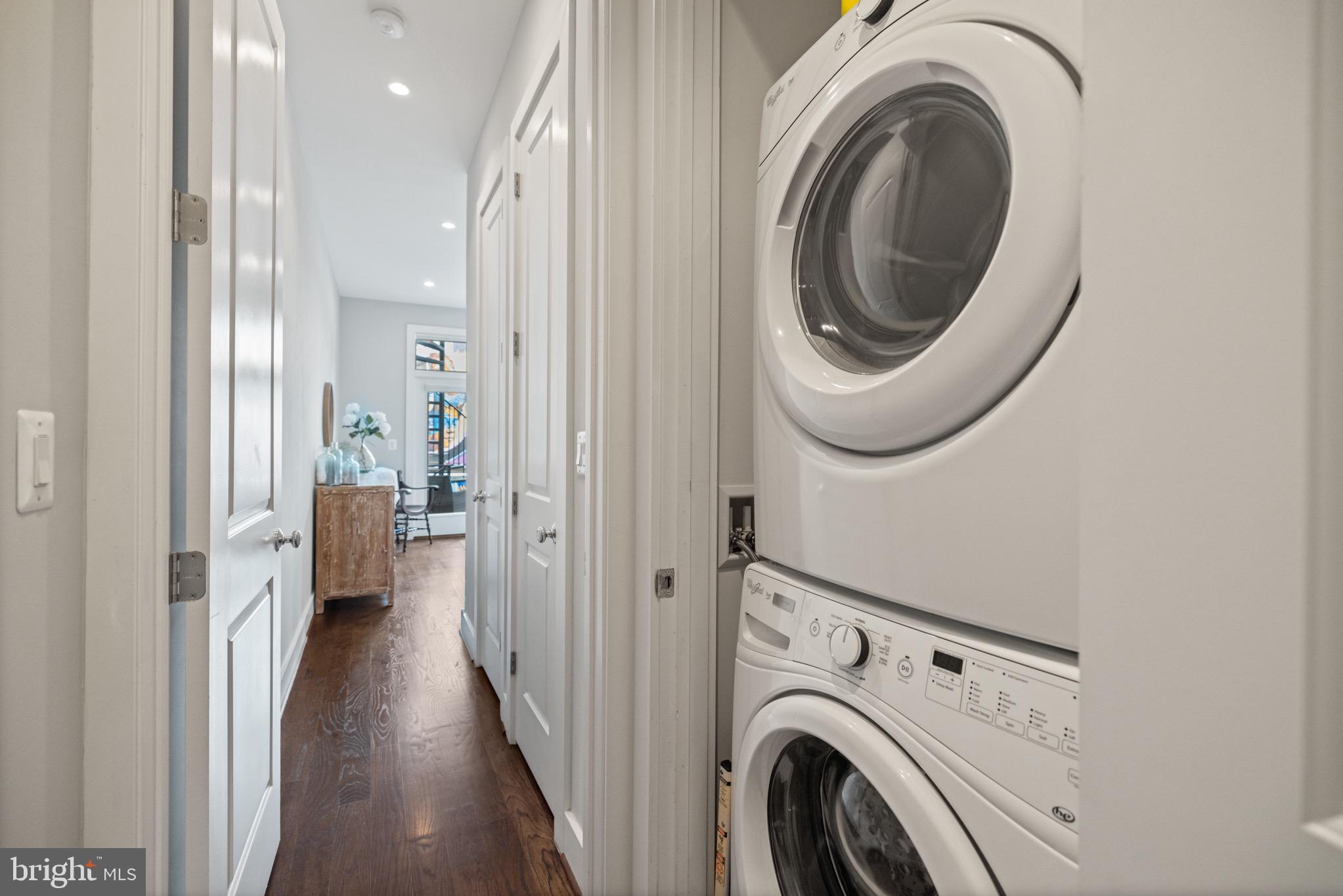 1107 Kenyon STREET NW Unit: 1
