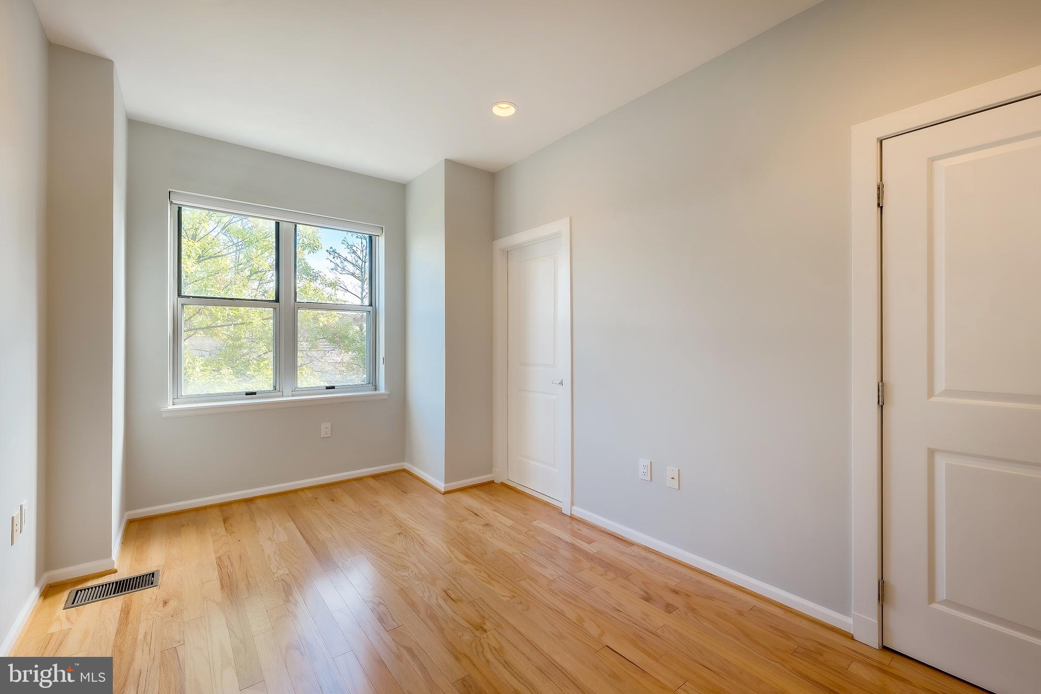 343 Cedar Street NW Unit: 105