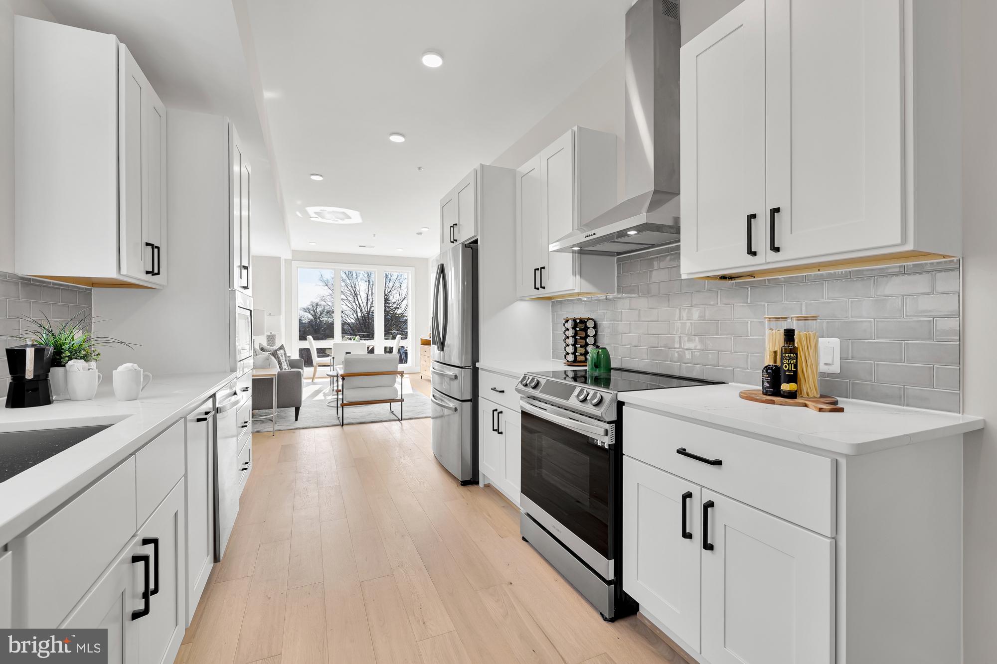 824 Taylor St NE #7