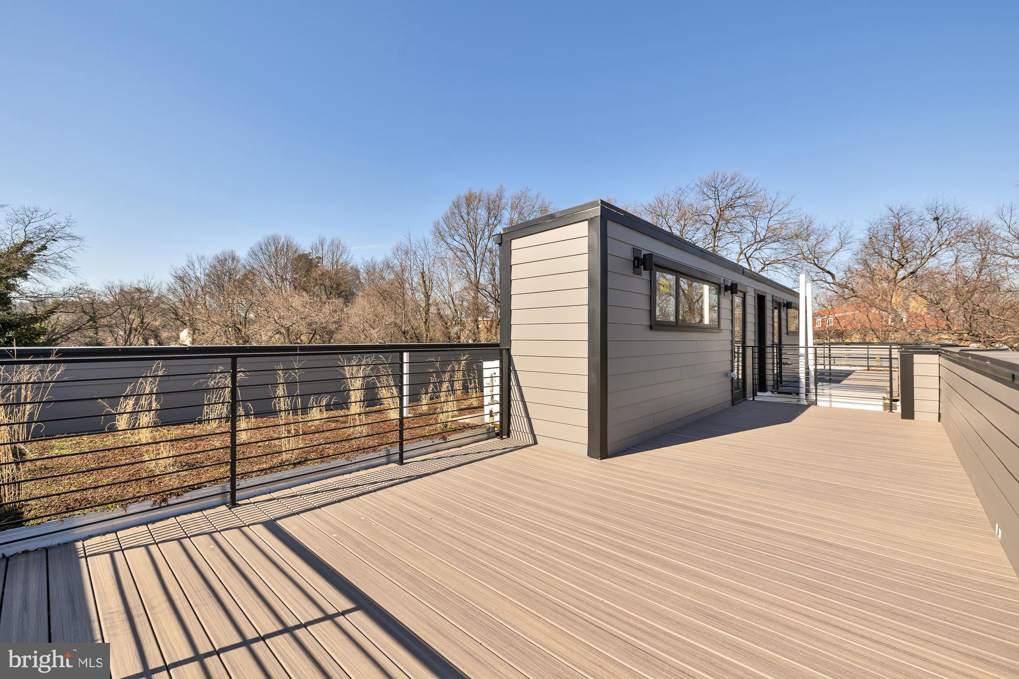 824 Taylor St NE #7
