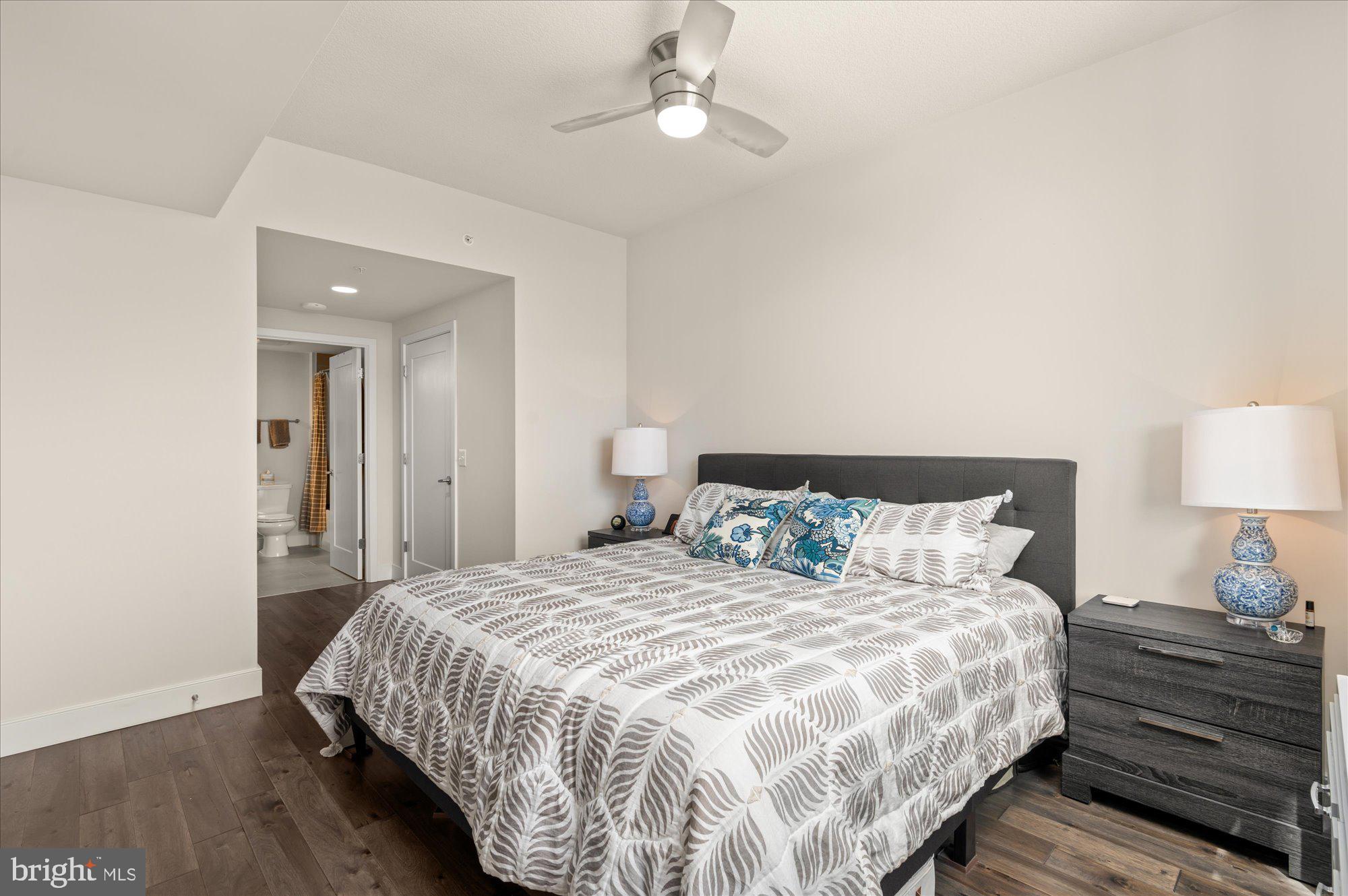 50 Florida Avenue NE Unit: 617