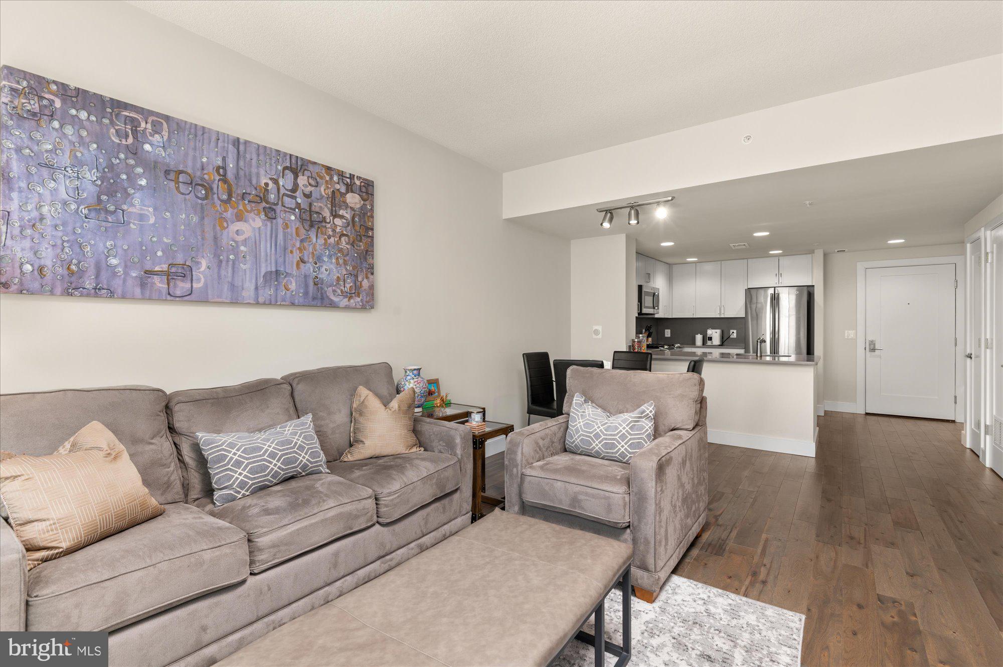50 Florida Avenue NE Unit: 617