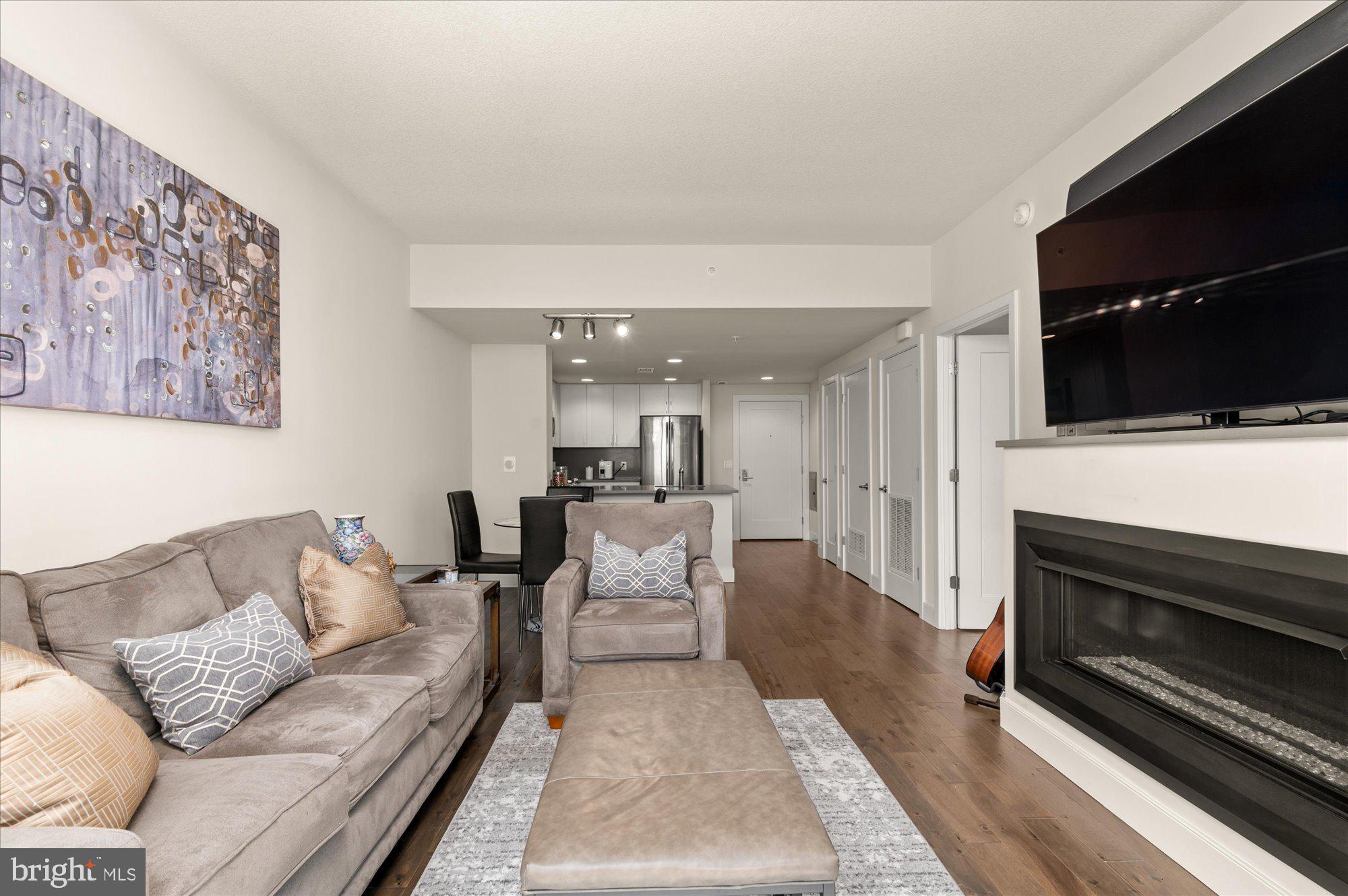 50 Florida Avenue NE Unit: 617