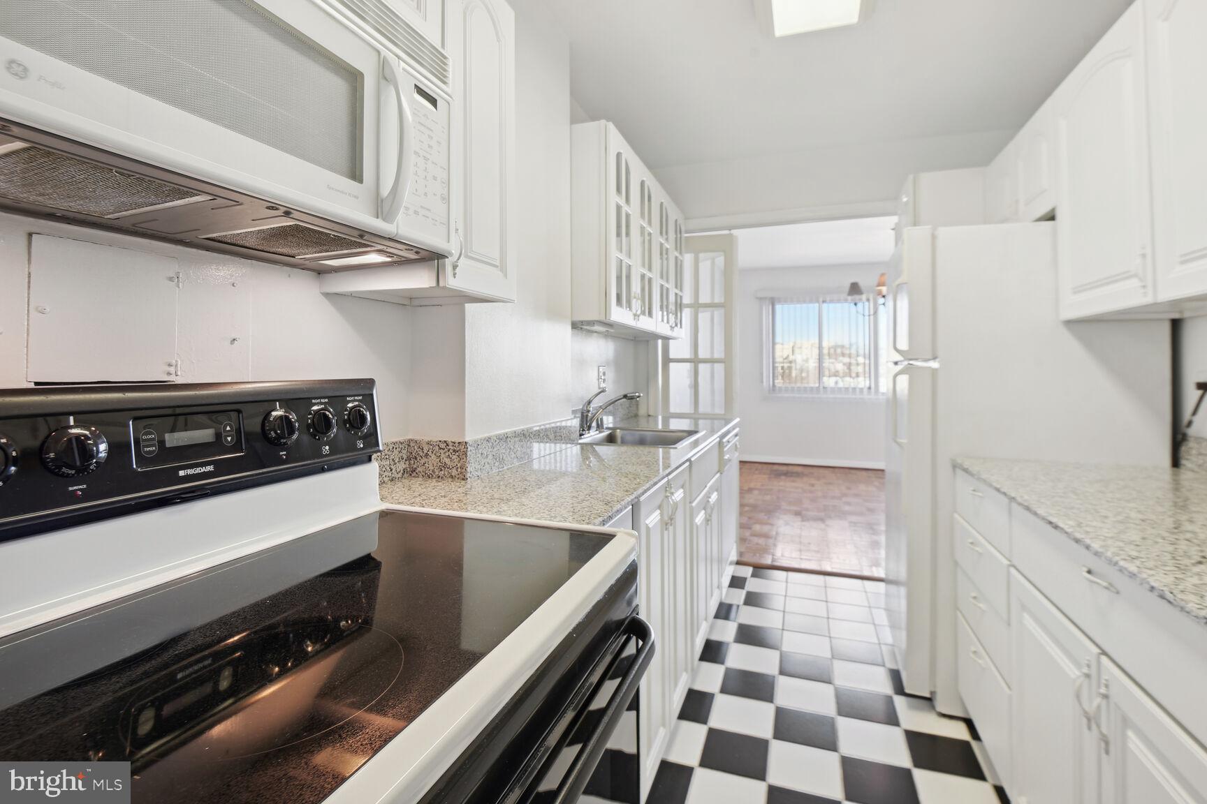 4600 Connecticut Ave NW #905
