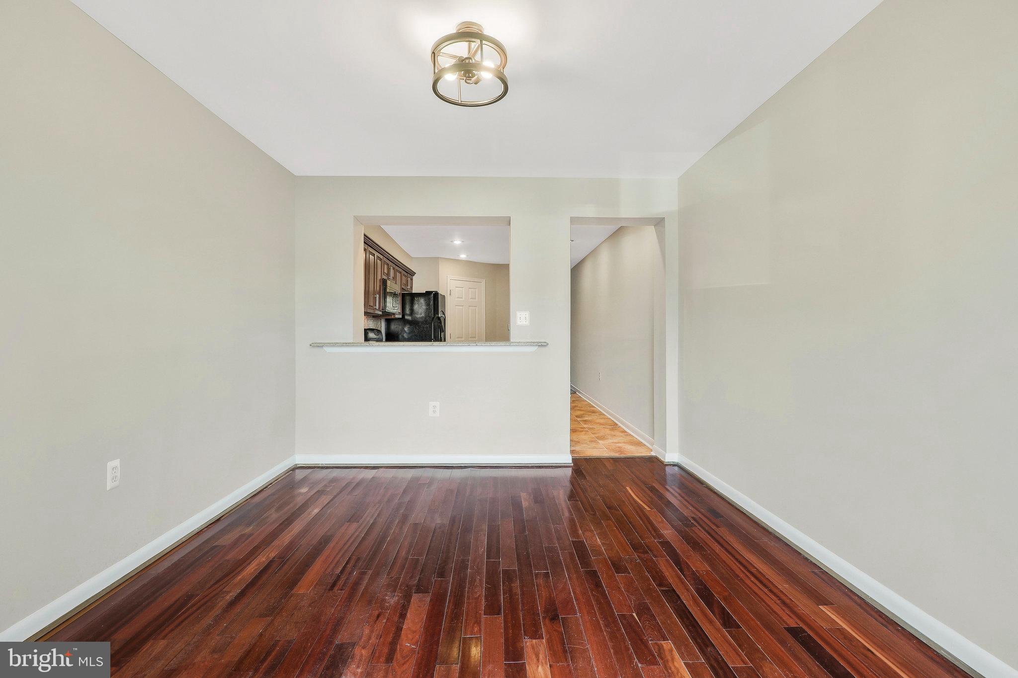 1724 Montana Ave NE #1724