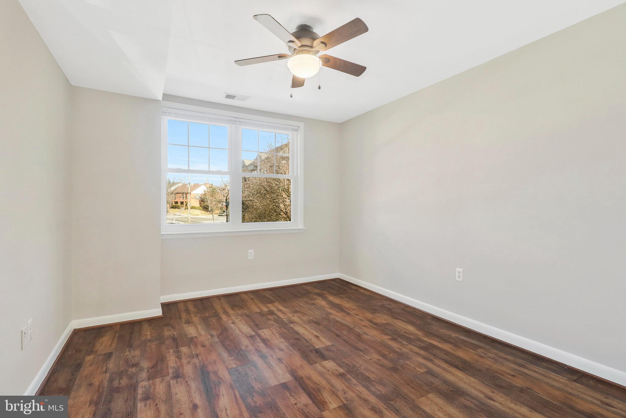 1724 Montana Ave NE #1724